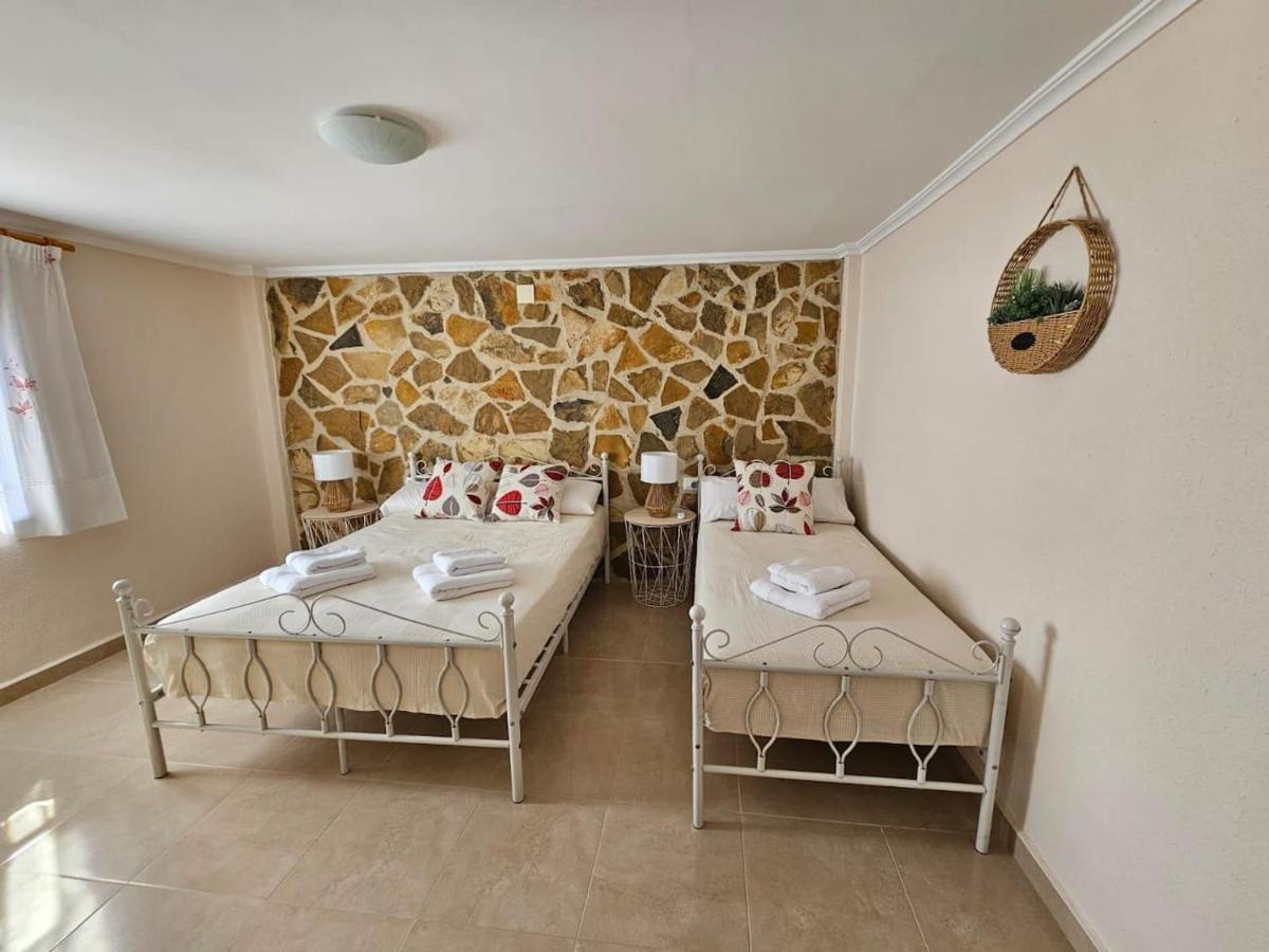 Villa Buen Estar, Piscina, Barbacoa, Jacuzzi En Valencia Turís Exterior foto